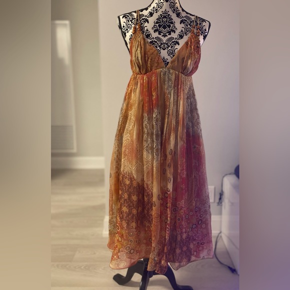 Casual Summer Dress - Picture 1 of 10